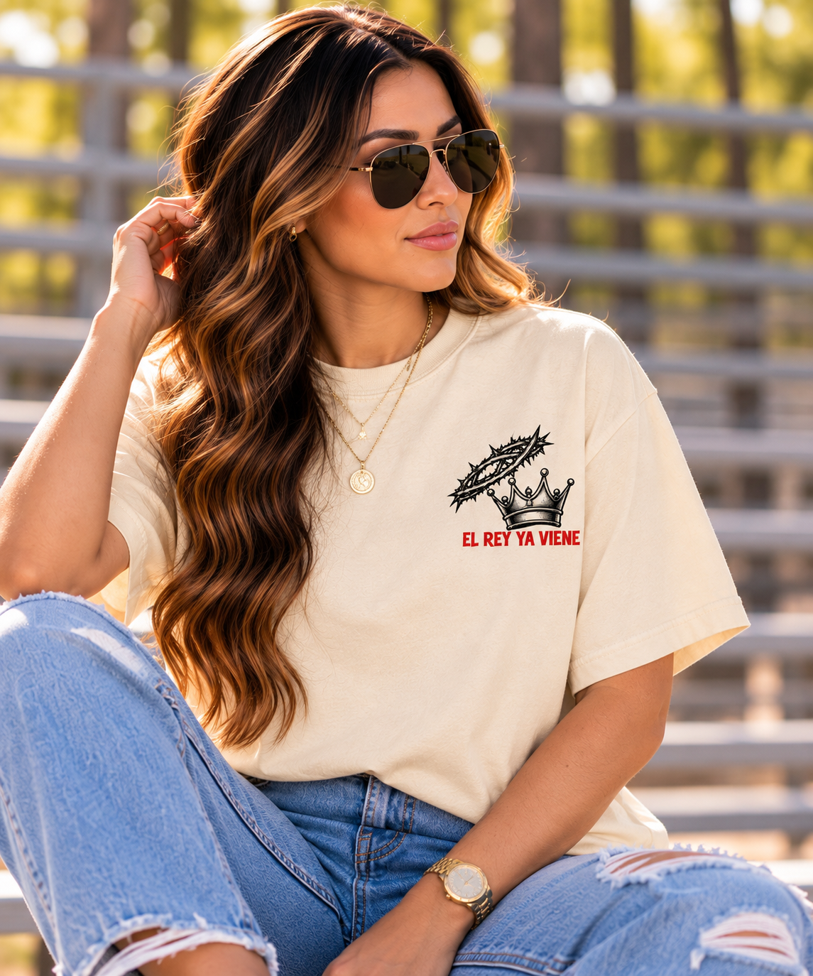 "Él Rey Ya Viene" Comfort Colors® Unisex Christian Tee